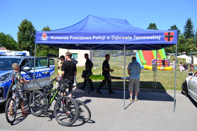 15 DSC 0457 Owocny Festyn Charytatywny Stowarzyszenia Na Rzecz Osób Niepełnosprawnych ,,Pomocna Dłoń’’ w Dąbrowie Tarnowskiej