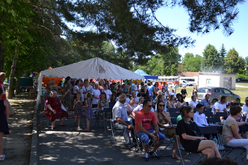 16 DSC 0462 Owocny Festyn Charytatywny Stowarzyszenia Na Rzecz Osób Niepełnosprawnych ,,Pomocna Dłoń’’ w Dąbrowie Tarnowskiej