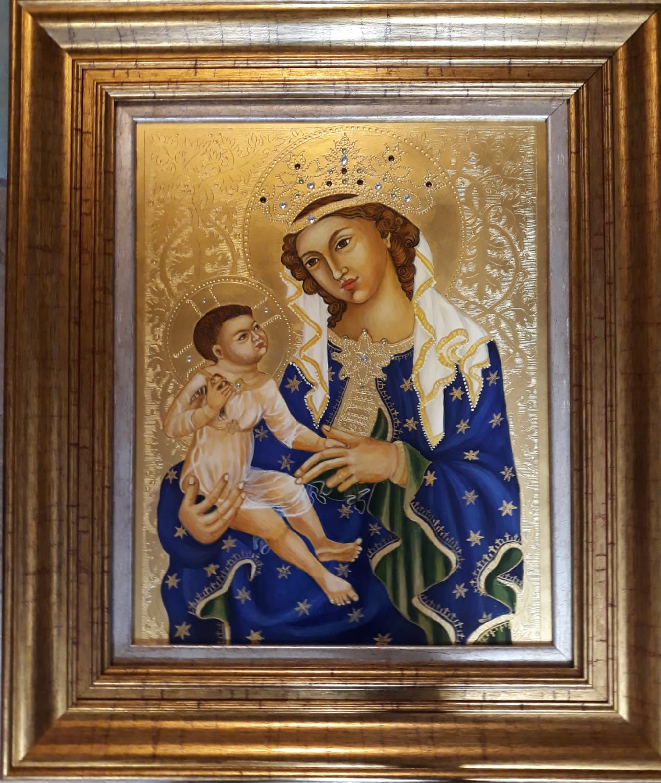 1656678147630 Wernisaż Marty Odbierzychleb w kościele NMP Szkaplerznej w Dąbrowie Tarnowskiej