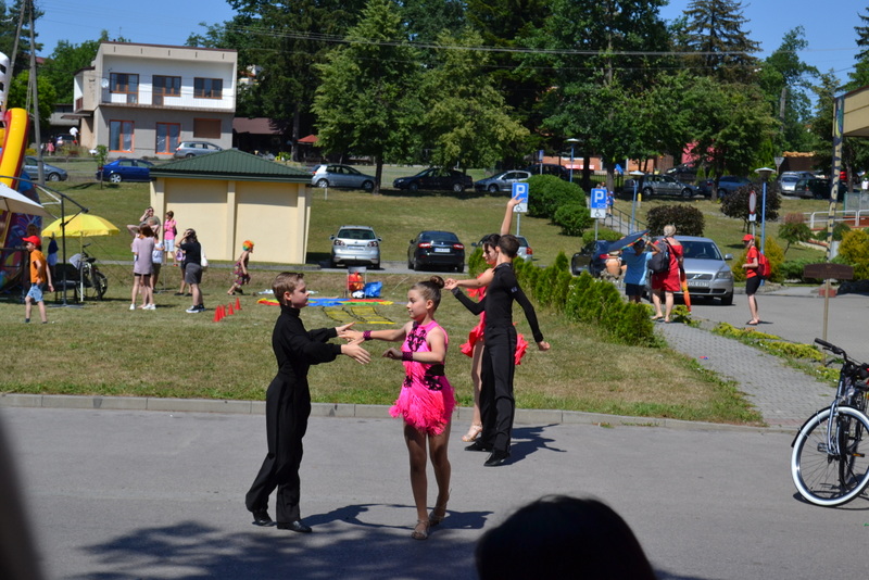 18 DSC 0467 Owocny Festyn Charytatywny Stowarzyszenia Na Rzecz Osób Niepełnosprawnych ,,Pomocna Dłoń’’ w Dąbrowie Tarnowskiej