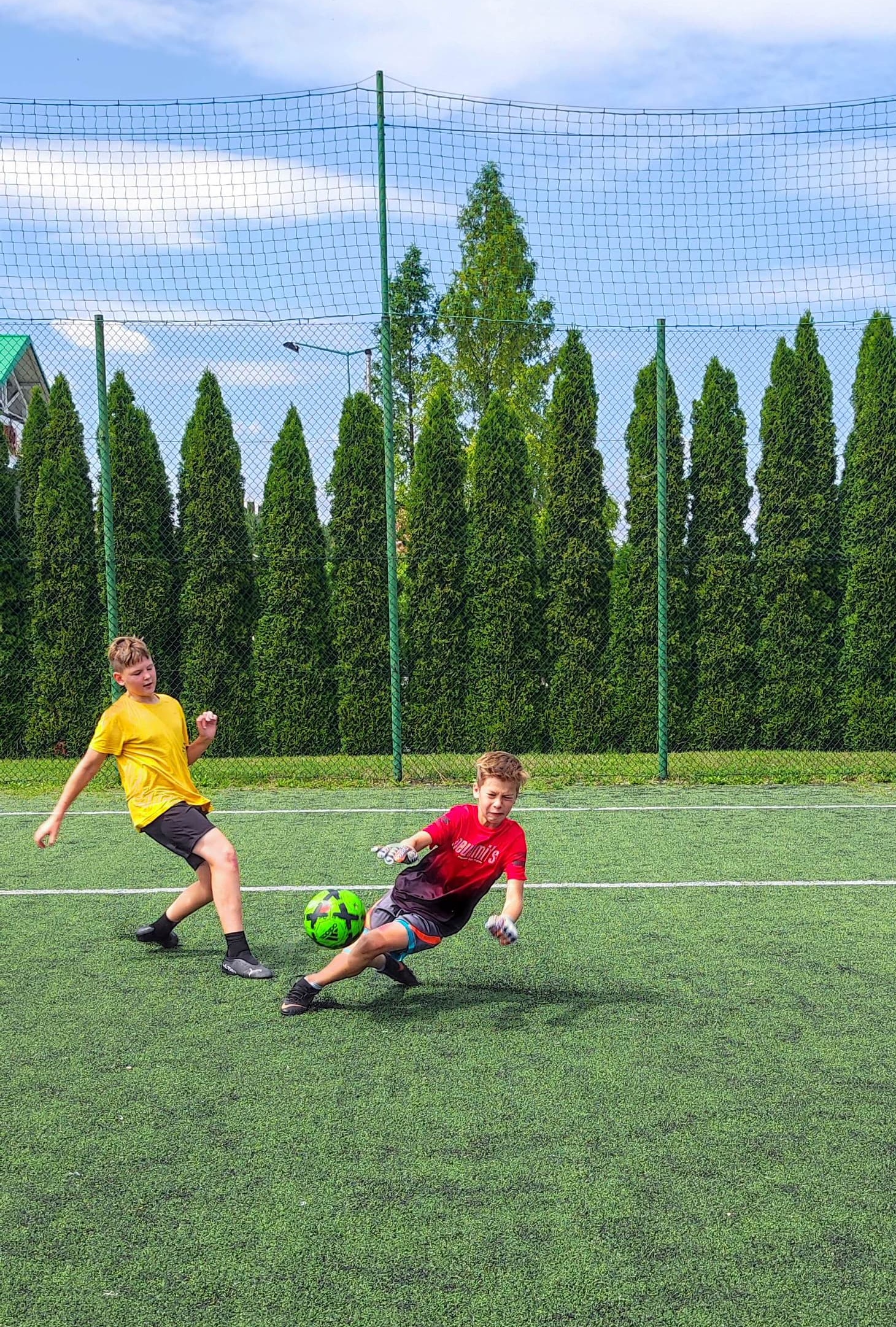 293657771 2129232373921712 7764382603816981908 n Świetlica wychodzi na pole, a teatr improwizuje i eksperymentuje – pomysły wakacyjne DDK