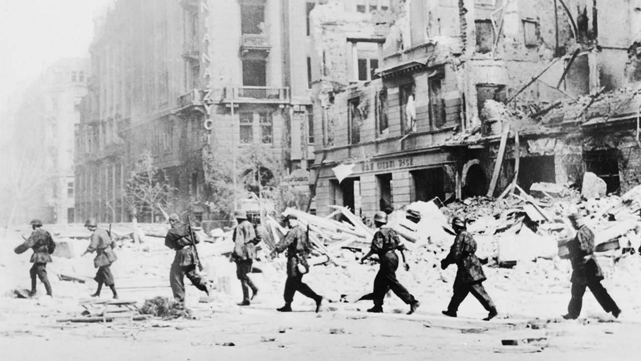 uid bd89e5e5896c2afbd40d7b55c7637f101596266736805 width 1280 play 0 pos 0 gs 0 height 720 powstanie warszawskie wybuchlo 1 sierpnia 1944 roku fot papreprodukcja 1 sierpnia – Narodowy Dzień Pamięci Powstania Warszawskiego