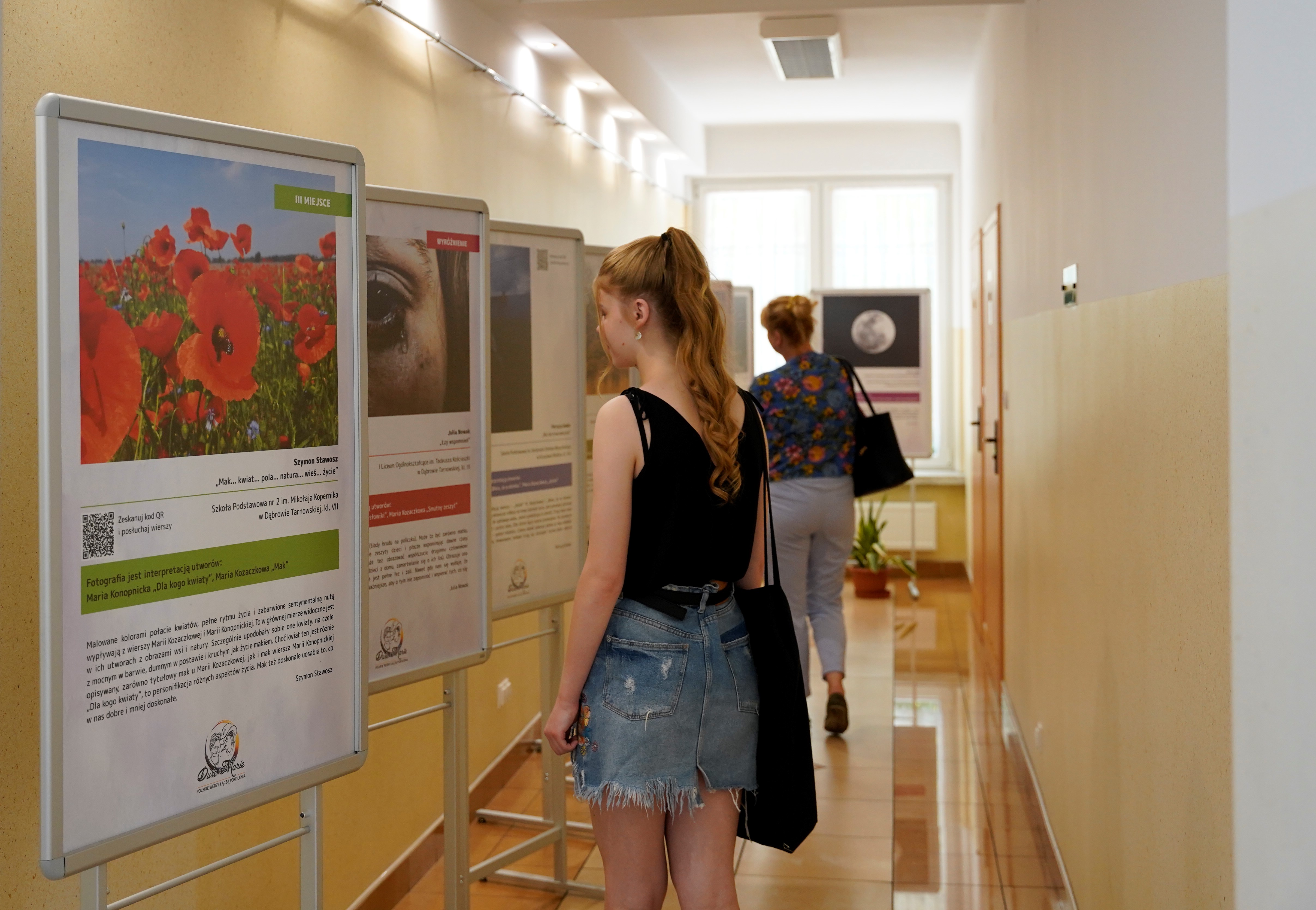 DSC5552 Miejska Biblioteka Publiczna im. Marii Kozaczkowej w Dąbrowie Tarnowskiej realizuje zadanie „Dwie Marie   polskie wersy łączą pokolenia”