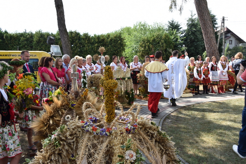 018 DSC 0925 Święto Powiśla Dąbrowskiego   Dożynki Powiatowe i Targi Gospodarcze   relacja