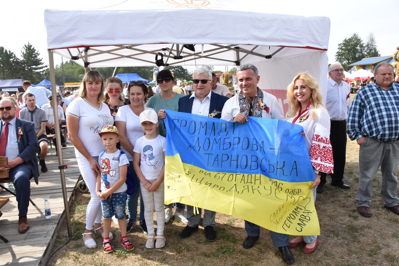 03 DSC 0010 Święto Powiśla Dąbrowskiego   Dożynki Powiatowe i Targi Gospodarcze   relacja