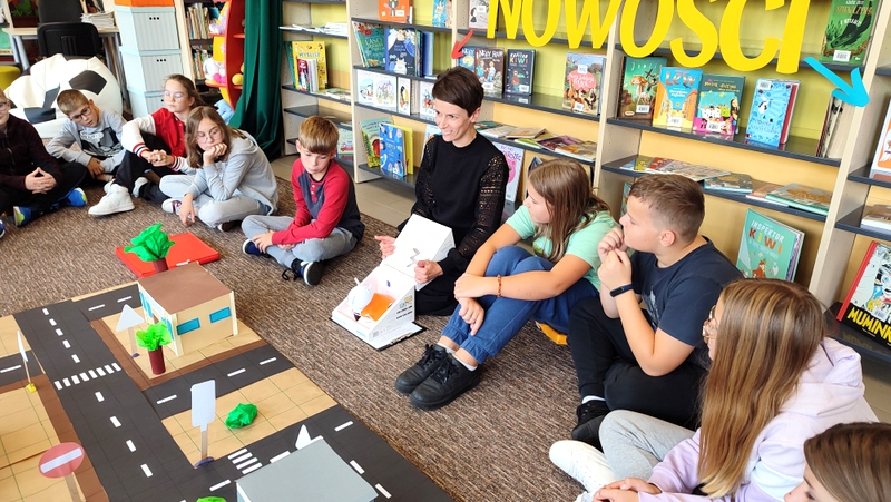 2 1664272518382 ODBLASKOWE ZAJĘCIA w Oddziale dla Dzieci