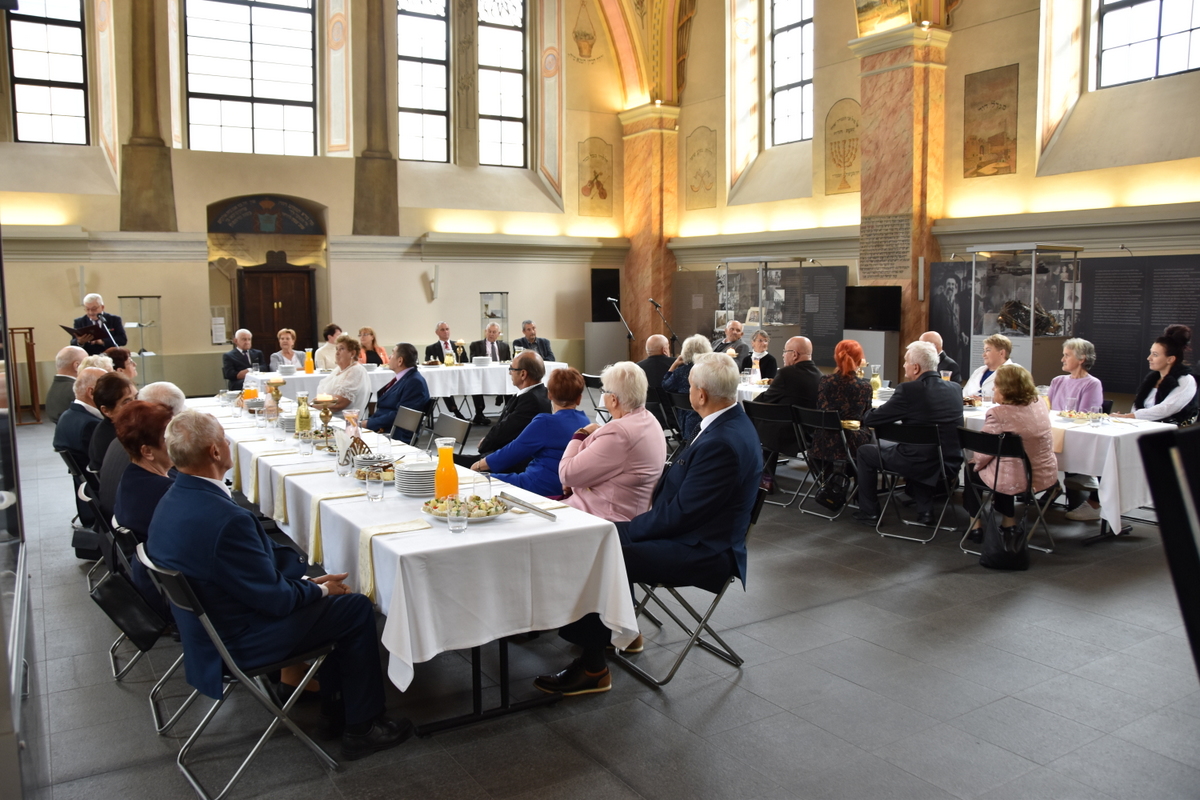 15 DSC 0634 Uroczystość wręczenia odznaczeń  Medal za Długoletnie Pożycie Małżeńskie