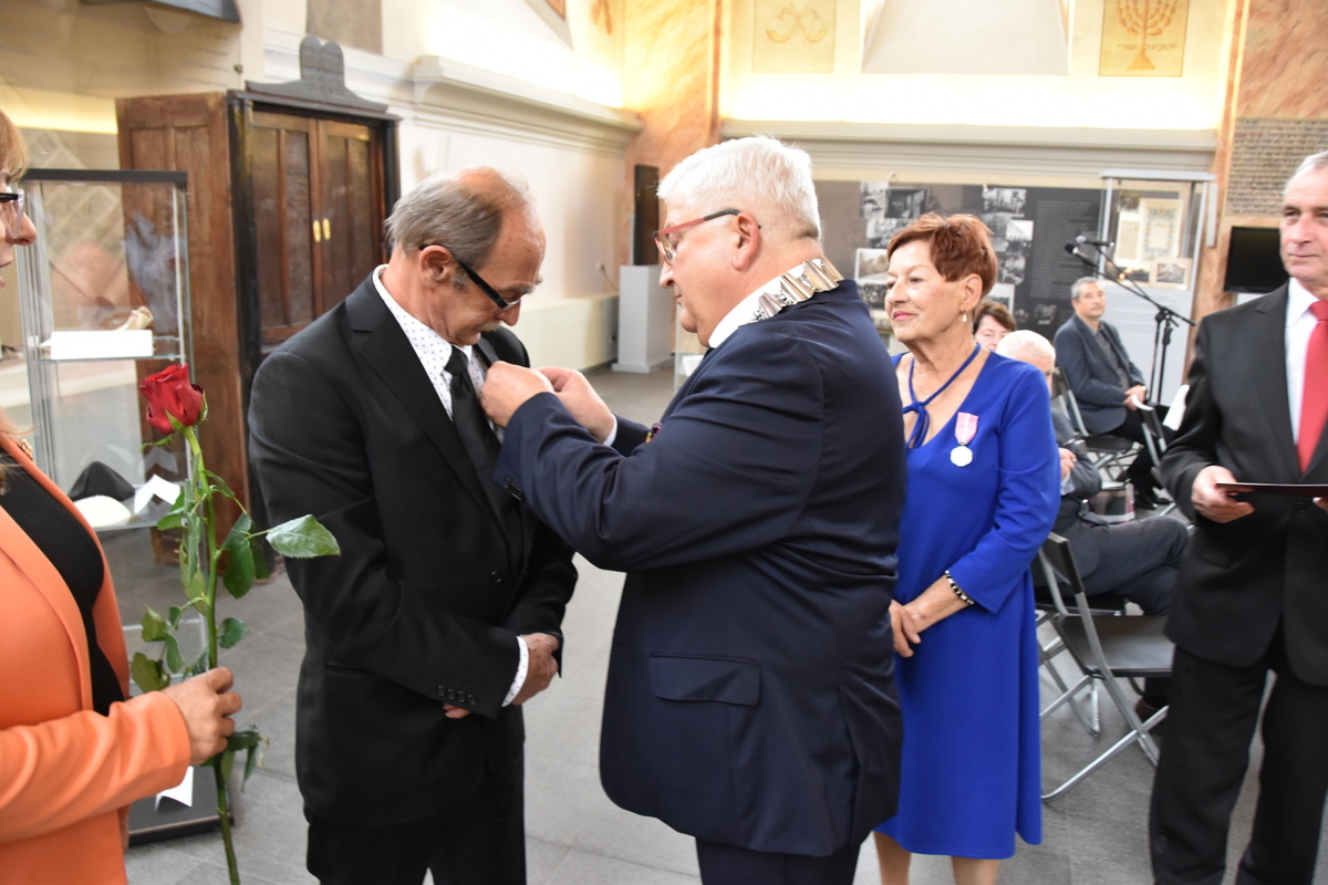 26 DSC 0668 Uroczystość wręczenia odznaczeń  Medal za Długoletnie Pożycie Małżeńskie