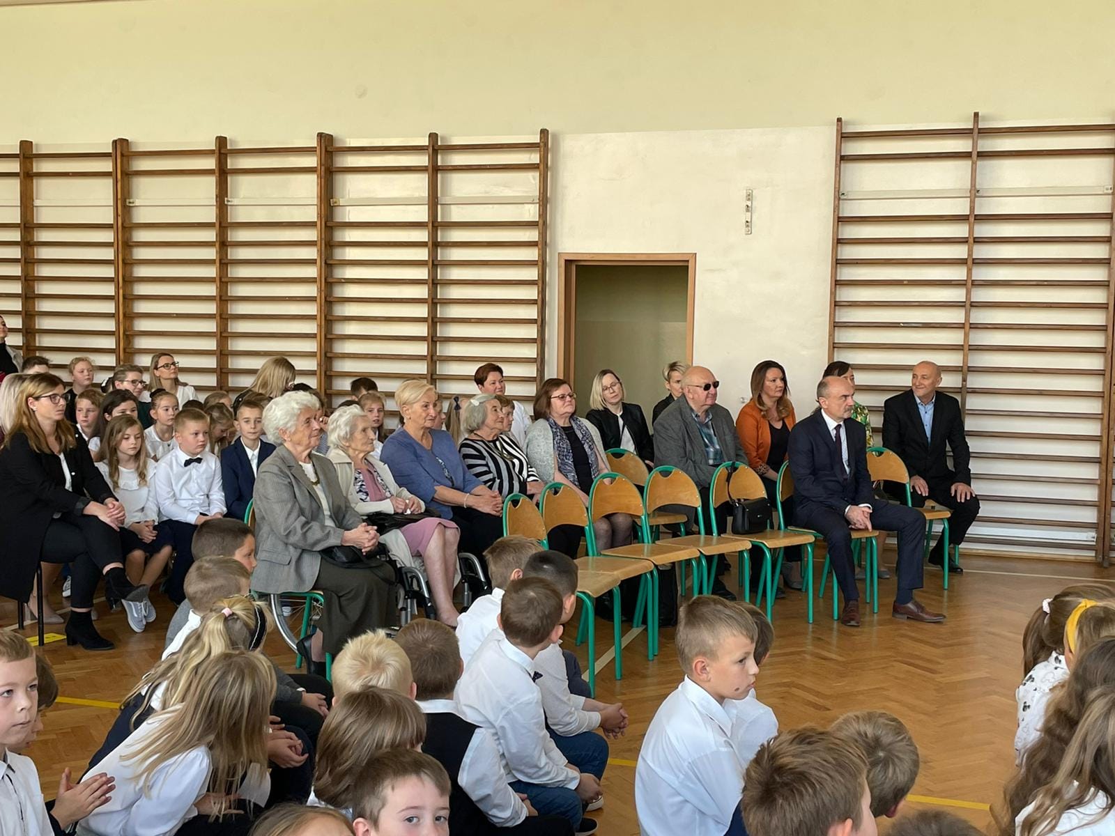 311422324.2165132793666673.2105781842248124972.n Gminne obchody Dnia Edukacji Narodowej