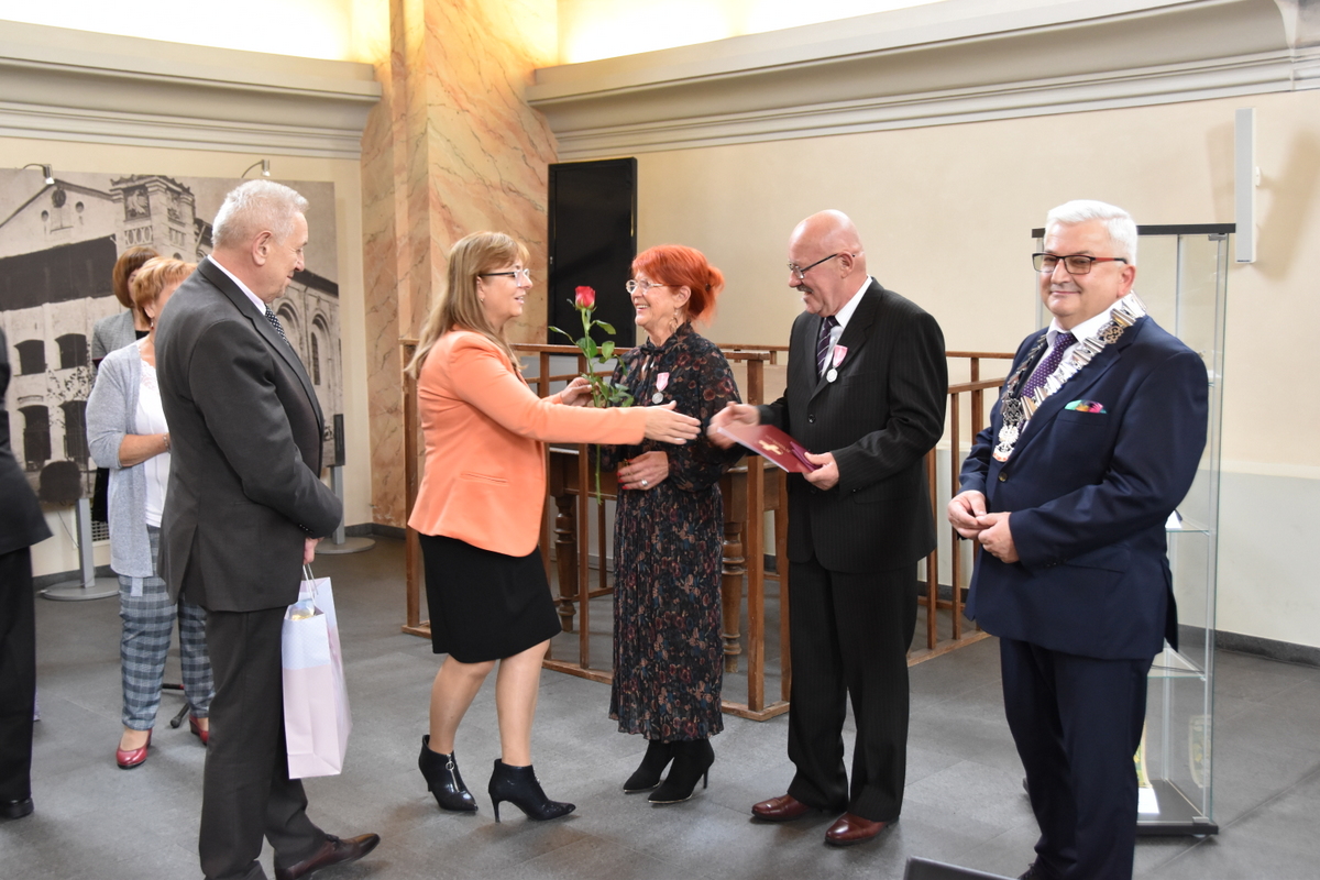 35 DSC 0697 Uroczystość wręczenia odznaczeń  Medal za Długoletnie Pożycie Małżeńskie