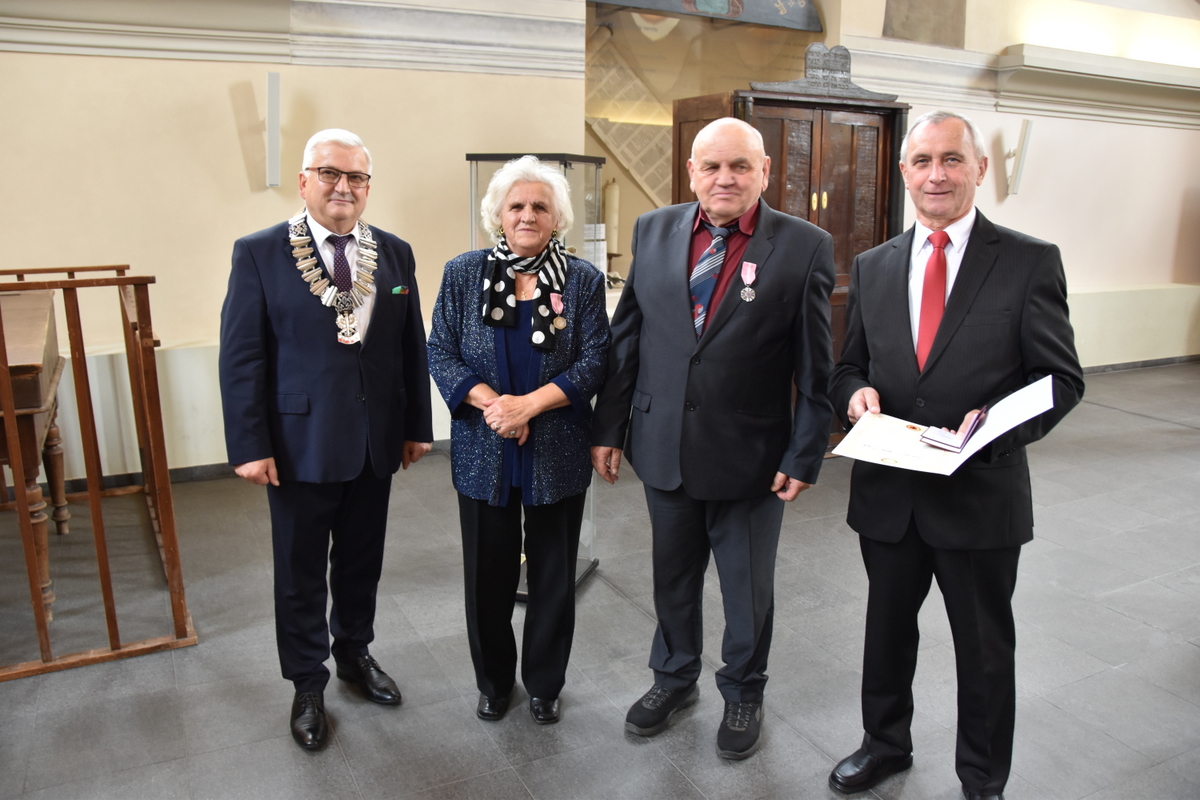 38 DSC 0705 Uroczystość wręczenia odznaczeń  Medal za Długoletnie Pożycie Małżeńskie