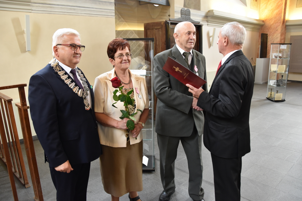 43 DSC 0717 Uroczystość wręczenia odznaczeń  Medal za Długoletnie Pożycie Małżeńskie