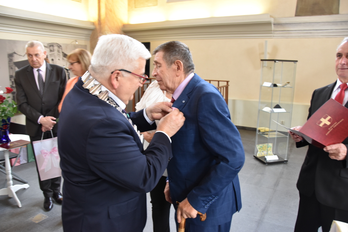 49 DSC 0730 Uroczystość wręczenia odznaczeń  Medal za Długoletnie Pożycie Małżeńskie