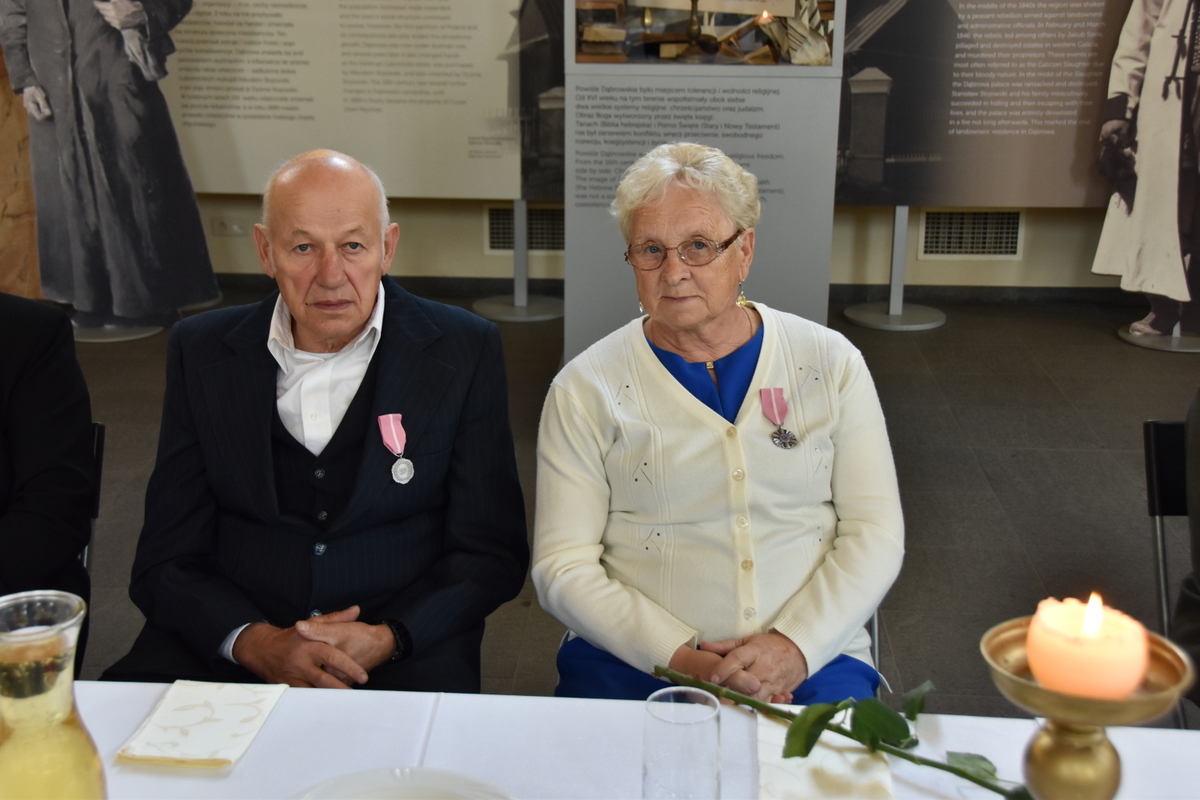 75 DSC 0799 Uroczystość wręczenia odznaczeń  Medal za Długoletnie Pożycie Małżeńskie