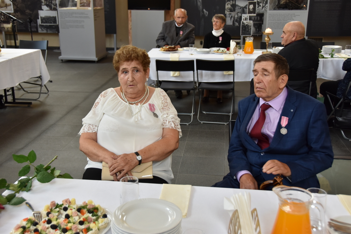 77 DSC 0803 Uroczystość wręczenia odznaczeń  Medal za Długoletnie Pożycie Małżeńskie