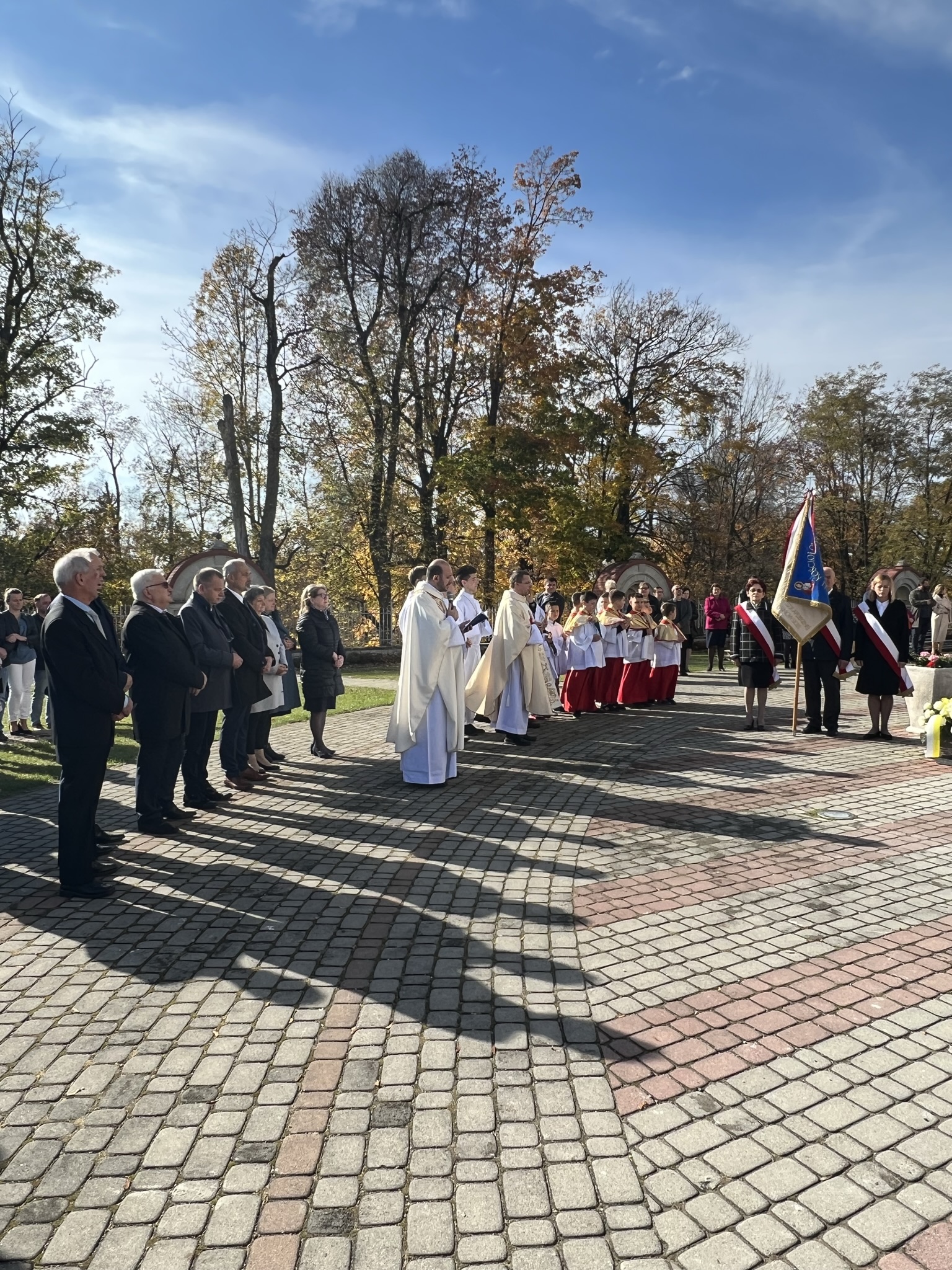 %name Wspomnienie liturgiczne św. Jana Pawła II i kontynuacja obchodów XXII Dnia Papieskiego w Dąbrowie Tarnowskiej