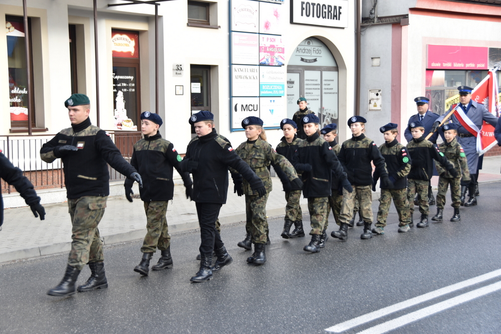 011 DSC 0271 Dąbrowa uczciła 104. rocznicę odzyskania niepodległości przez Polskę