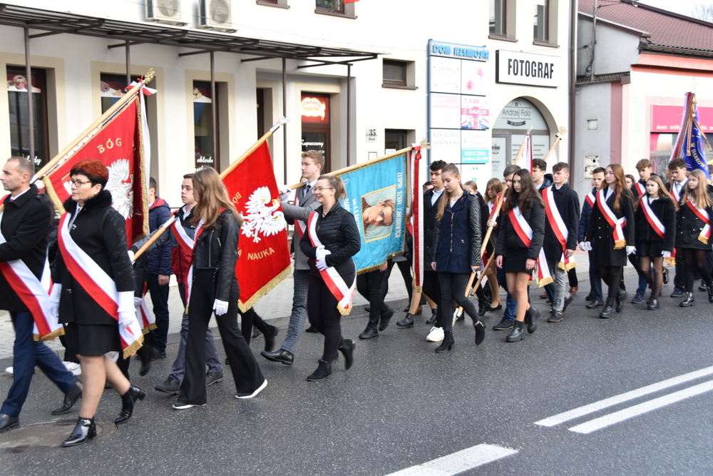 014 DSC 0274 Dąbrowa uczciła 104. rocznicę odzyskania niepodległości przez Polskę