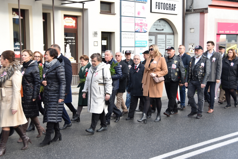 022 DSC 0288 Dąbrowa uczciła 104. rocznicę odzyskania niepodległości przez Polskę