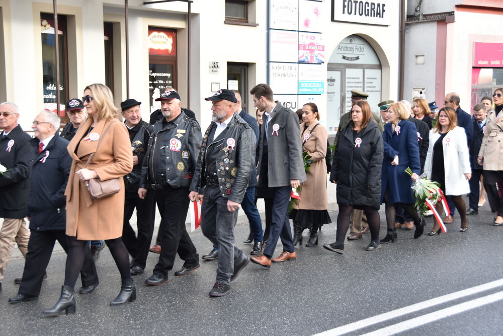 023 DSC 0289 Dąbrowa uczciła 104. rocznicę odzyskania niepodległości przez Polskę