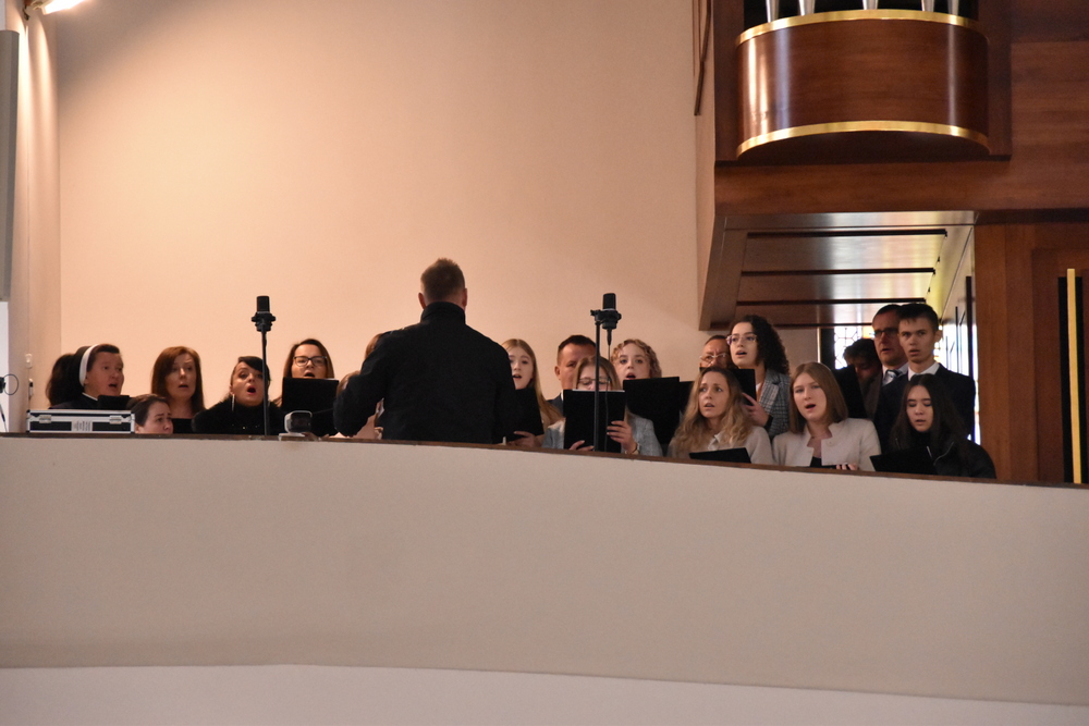 036 DSC 0318 Dąbrowa uczciła 104. rocznicę odzyskania niepodległości przez Polskę