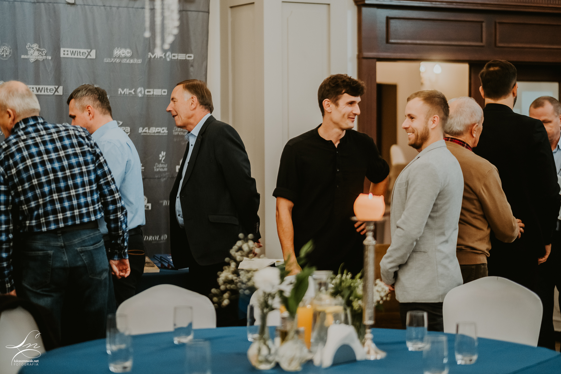 036 Promocja książki ,,Klub i ludzie w zwierciadle czasu. 100 lat Dąbrovii” autorstwa ks. dr hab. Roberta Biela