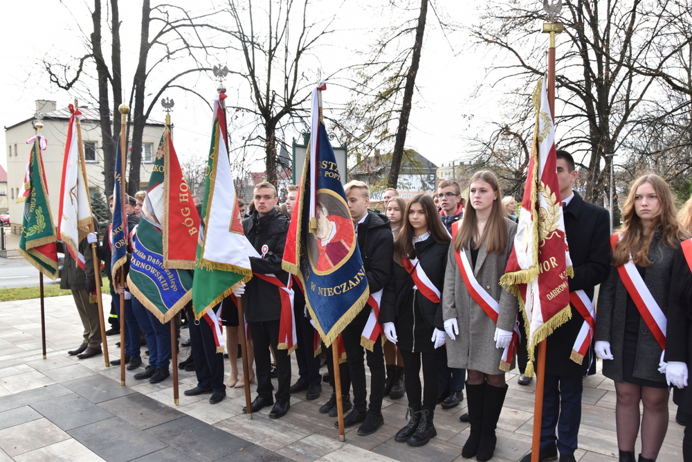 059 DSC 0373 Dąbrowa uczciła 104. rocznicę odzyskania niepodległości przez Polskę