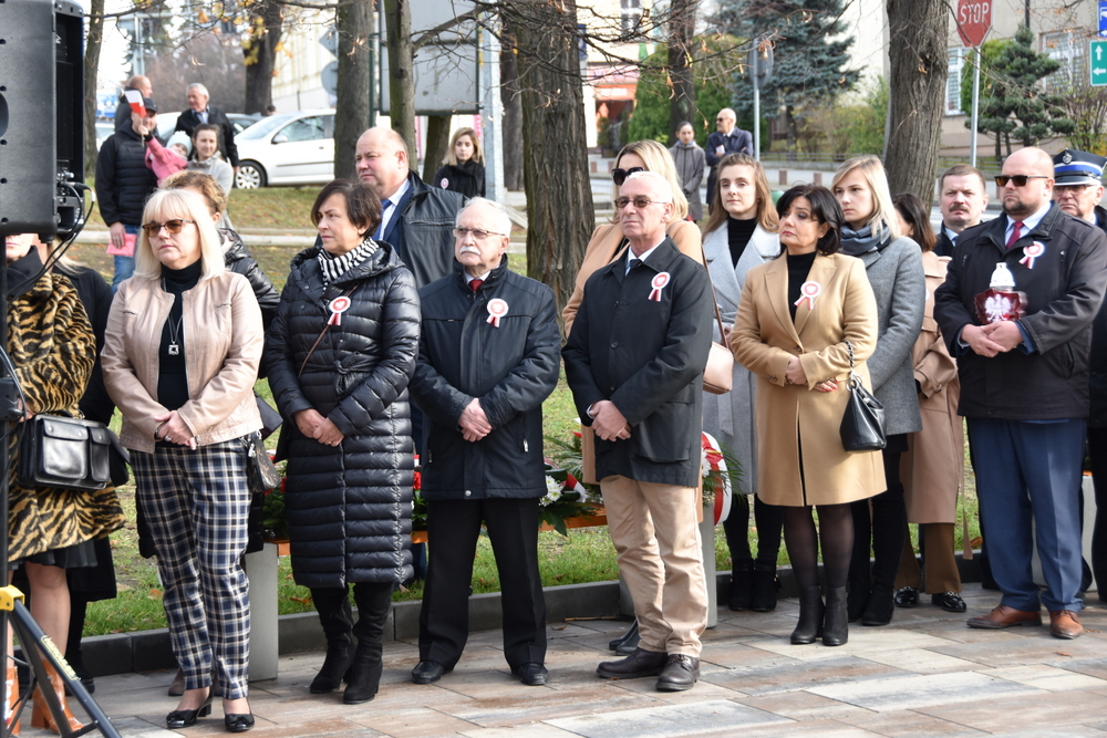 073 DSC 0401 Dąbrowa uczciła 104. rocznicę odzyskania niepodległości przez Polskę