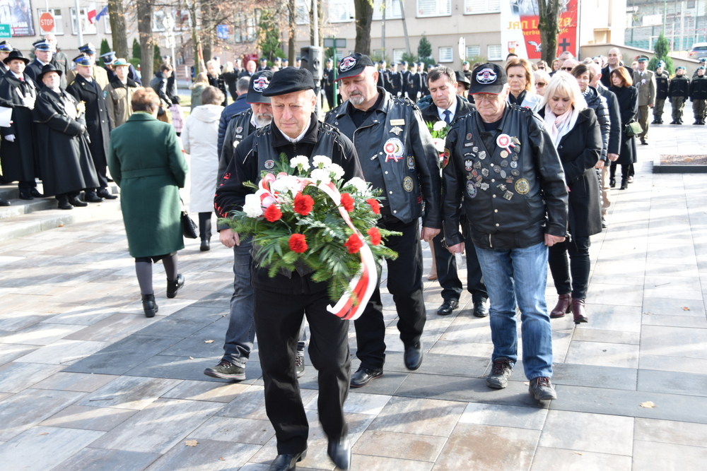 118 DSC 0510 Dąbrowa uczciła 104. rocznicę odzyskania niepodległości przez Polskę