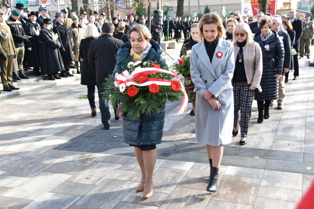 120 DSC 0514 Dąbrowa uczciła 104. rocznicę odzyskania niepodległości przez Polskę