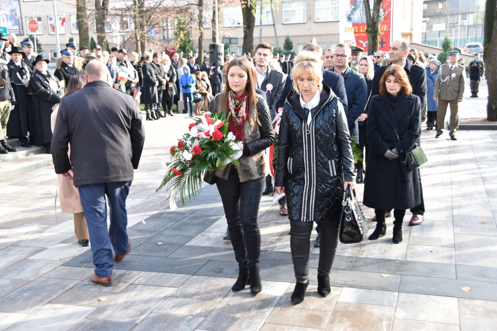 126 DSC 0527 Dąbrowa uczciła 104. rocznicę odzyskania niepodległości przez Polskę