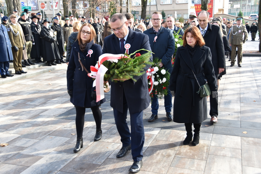 127 DSC 0529 Dąbrowa uczciła 104. rocznicę odzyskania niepodległości przez Polskę