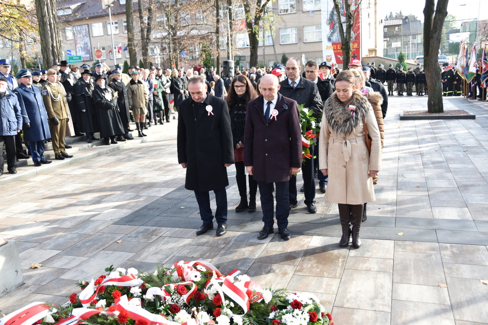 139 DSC 0562 Dąbrowa uczciła 104. rocznicę odzyskania niepodległości przez Polskę