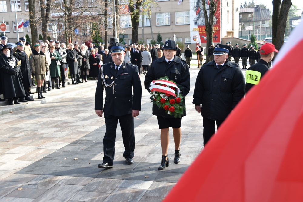 143 DSC 0568 Dąbrowa uczciła 104. rocznicę odzyskania niepodległości przez Polskę