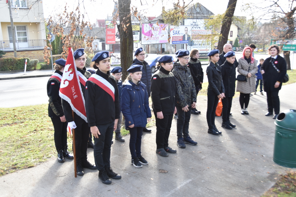 147 DSC 0580 Dąbrowa uczciła 104. rocznicę odzyskania niepodległości przez Polskę