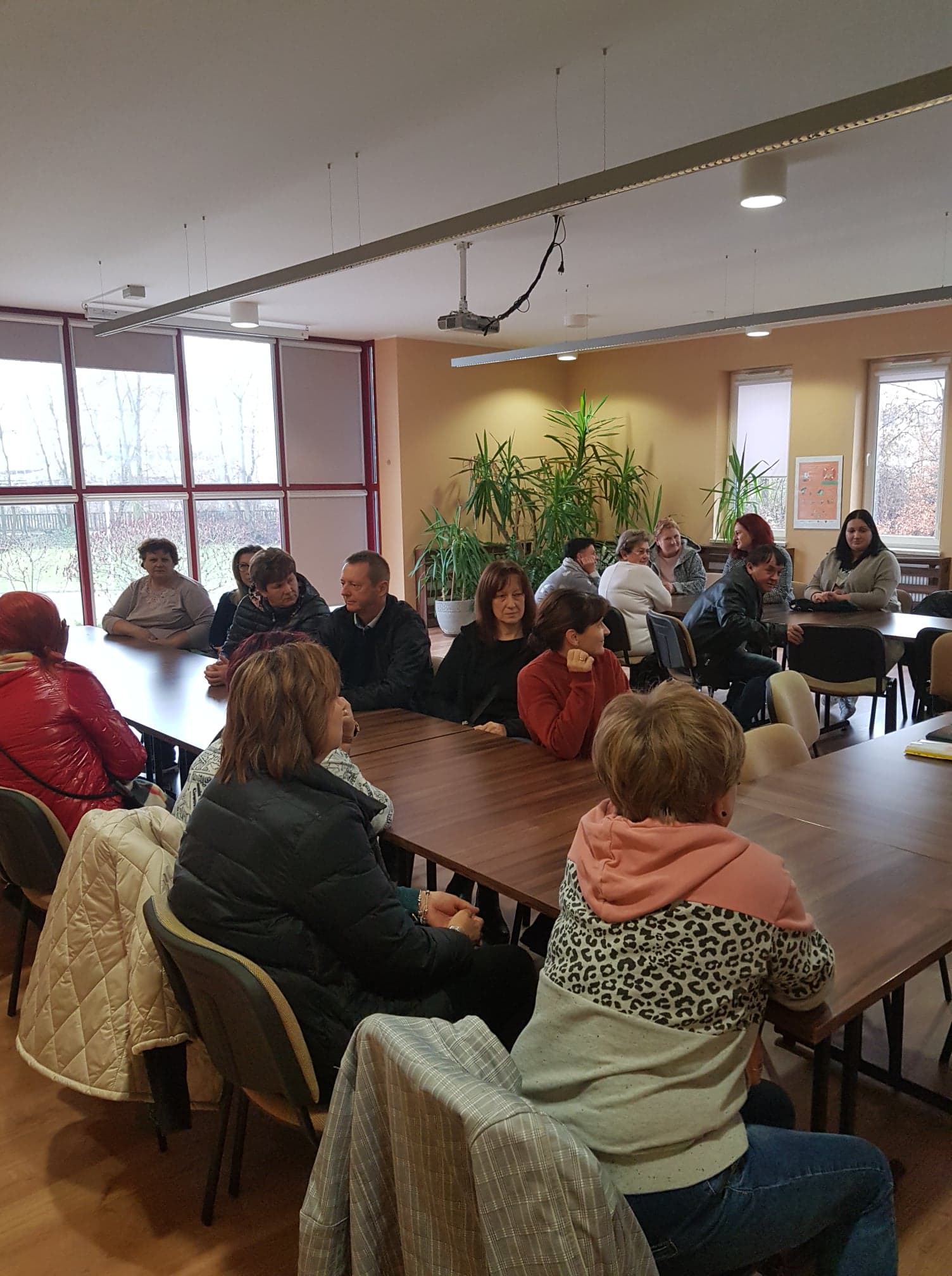 316460045 503387551731640 8012442079341107852 n Stowarzyszenie Na Rzecz Osób Niepełnosprawnych ,,Pomocna Dłoń’’ w Dąbrowie Tarnowskiej dziękuje Niezrzeszonym Dąbrowiakom z Chicago