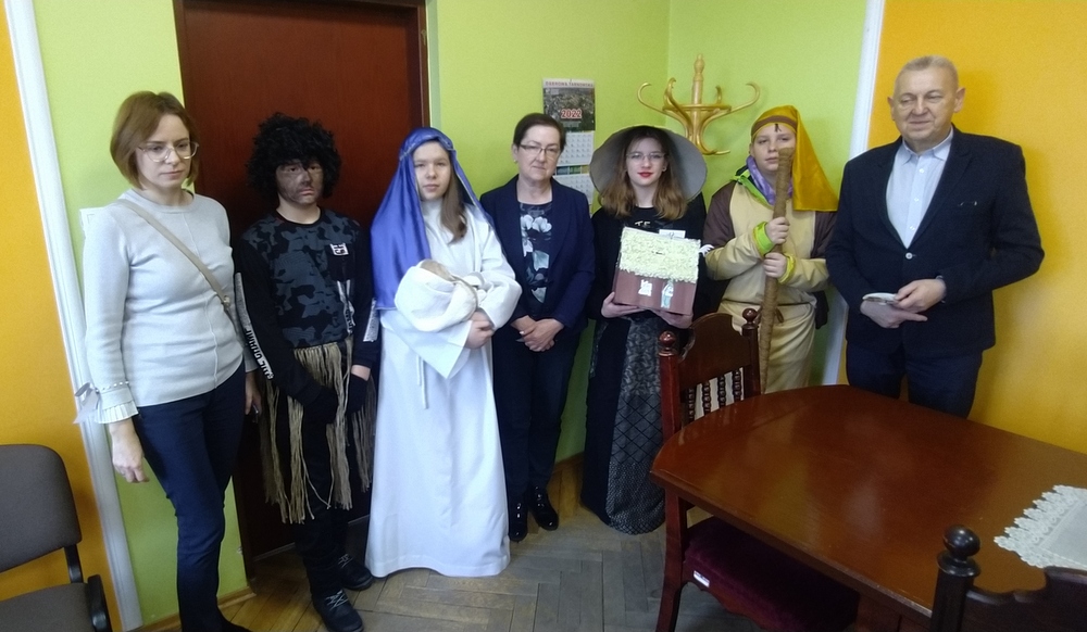 1672235281303 Kolędnicy Misyjni w Urzędzie Miejskim