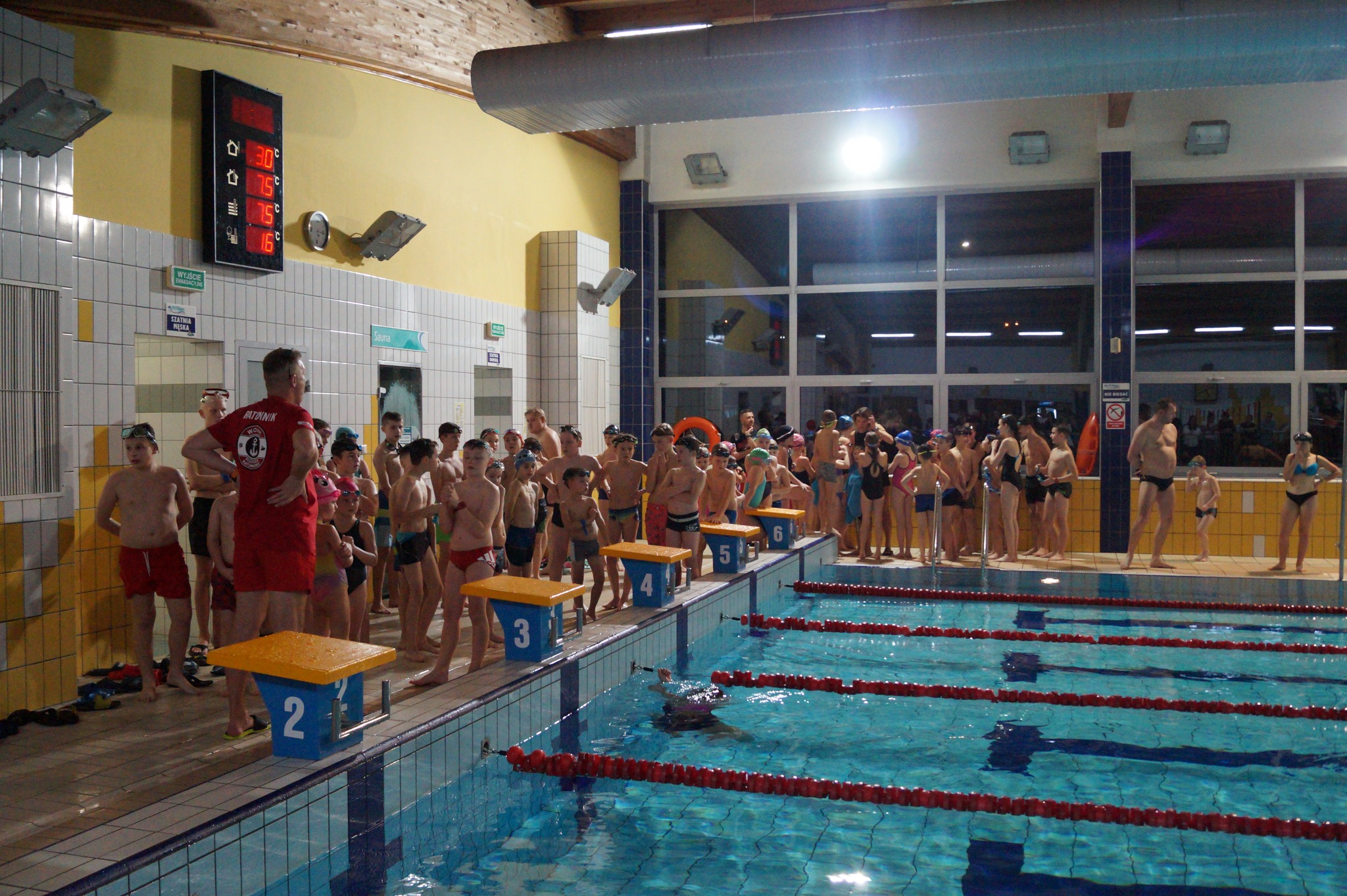 323024766 5650371534999909 6706840549722048693 n Mikołajkowe Zawody Pływackie