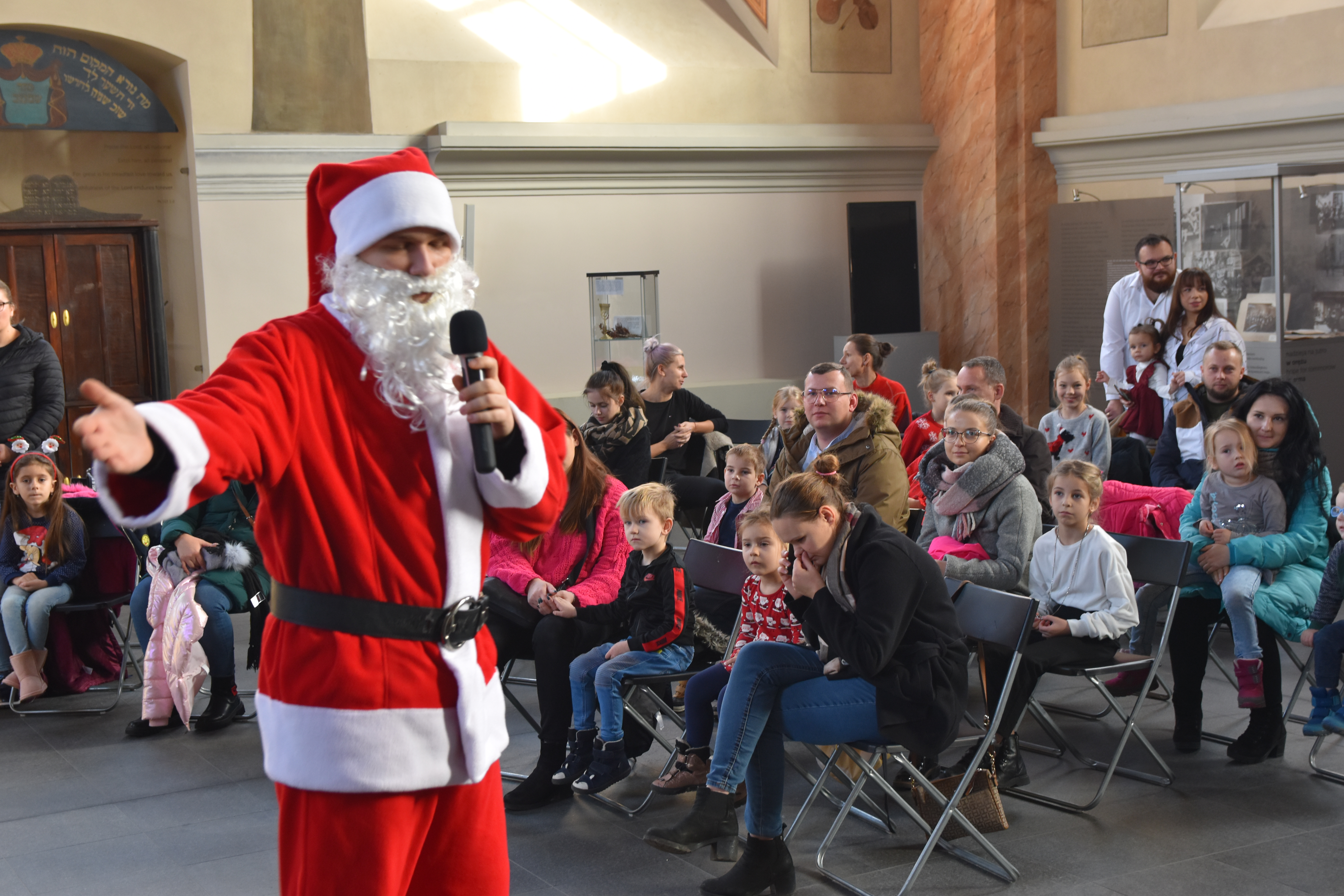 DSC 0271 Święty Mikołaj przyjechał do Dąbrowy