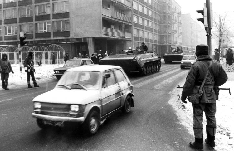 warszawa stan wojenny 198112 13 grudnia. Dzień Pamięci Ofiar Stanu Wojennego