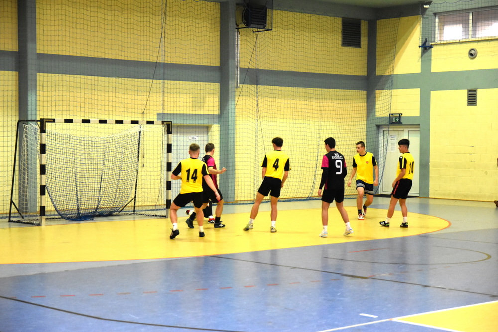 2 DSC 0635 Pierwszy rekord WOŚP w Dąbrowie już jest – 16 drużyn na turnieju halowej piłki nożnej