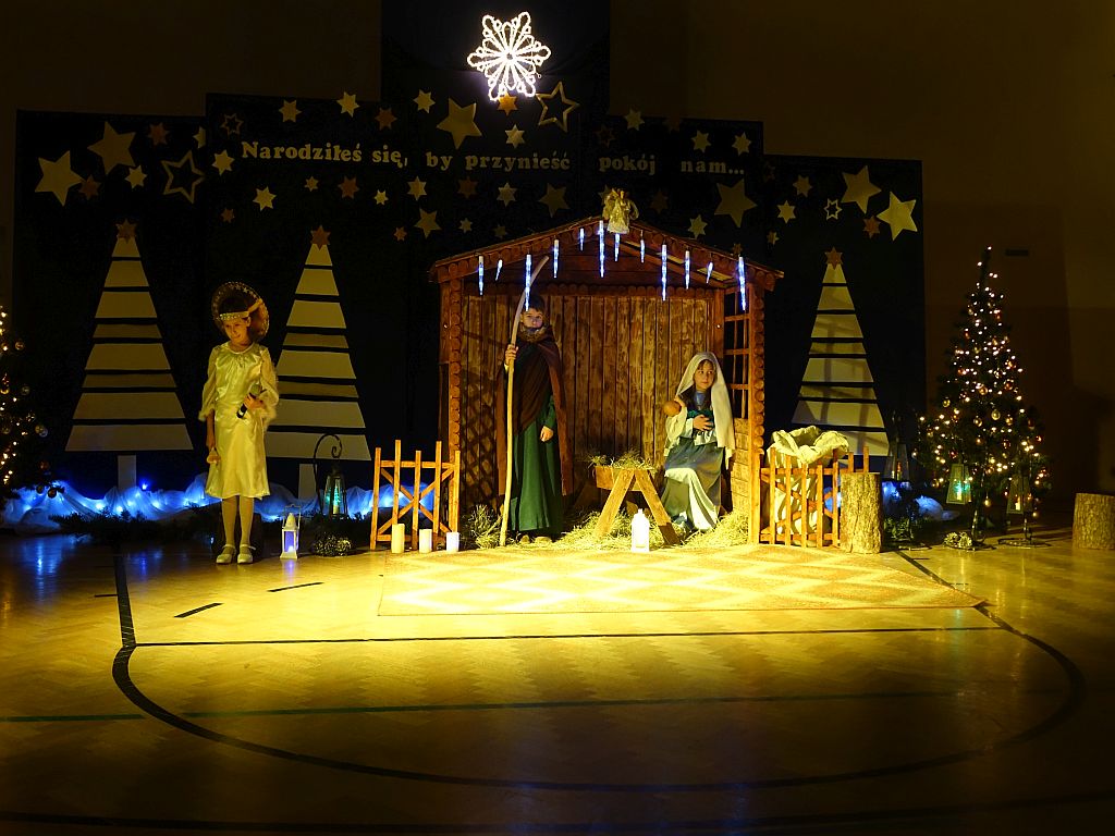 21 Szkolne Spotkanie Wigilijne w Nieczajnie