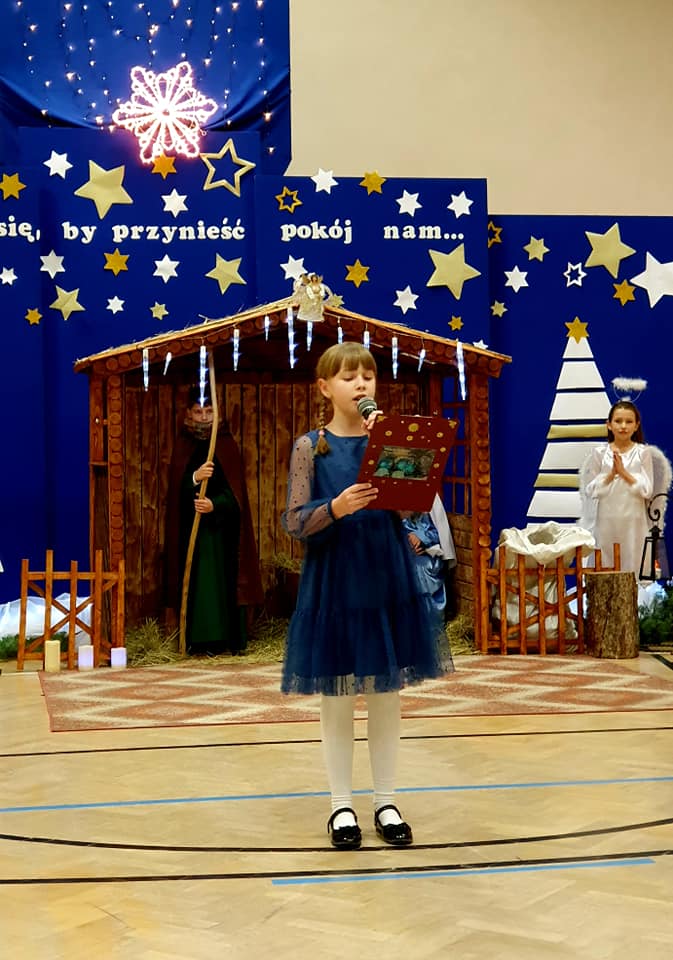 321633202 3342896945962581 6519751193015007521 n Szkolne Spotkanie Wigilijne w Nieczajnie