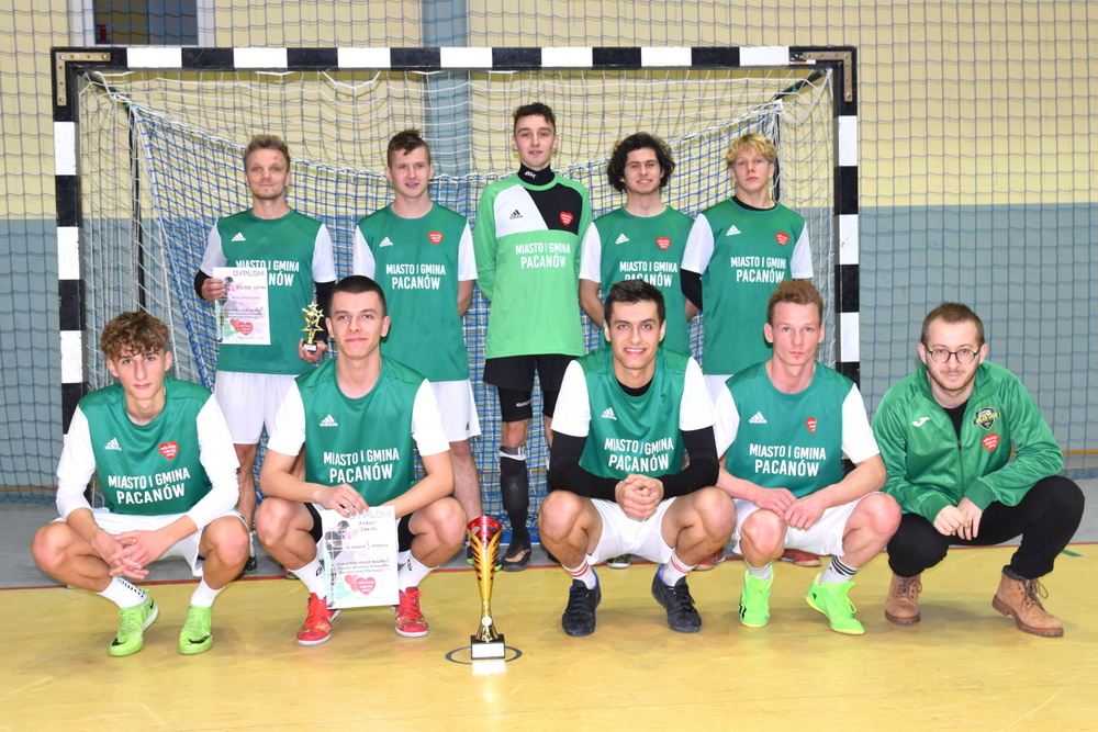 6 DSC 0720 Pierwszy rekord WOŚP w Dąbrowie już jest – 16 drużyn na turnieju halowej piłki nożnej