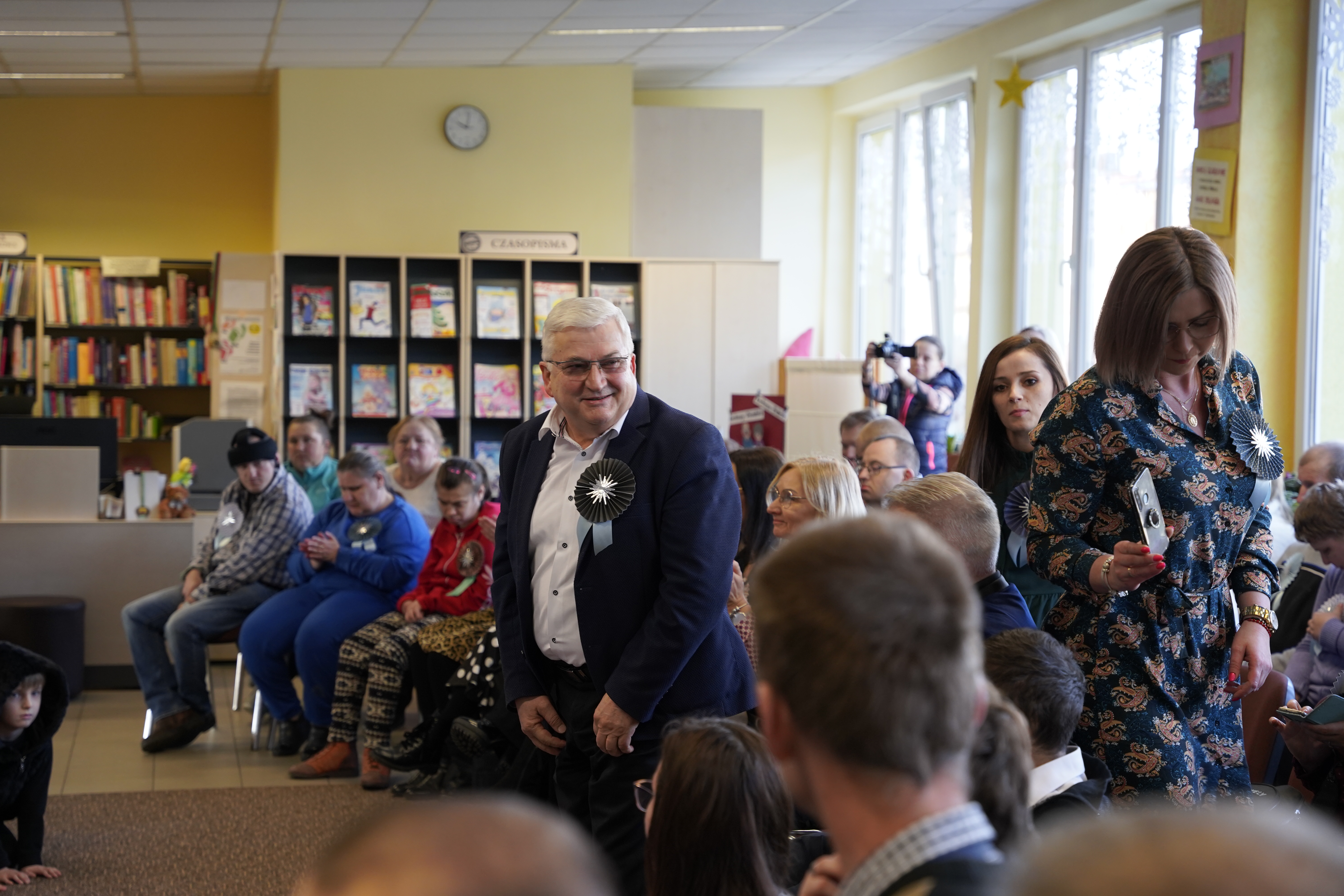 DSC8165 „Poranek z kolędą” w Miejskiej Bibliotece Publicznej im. Marii Kozaczkowej w Dąbrowie Tarnowskiej