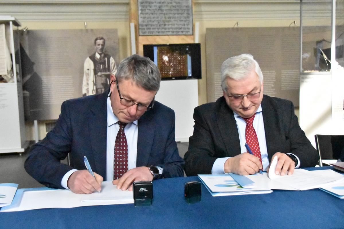 16 DSC 0735 Podpisanie umów w ramach Rządowego Funduszu ,,Polski Ład” Program Inwestycji Strategicznych – II edycja