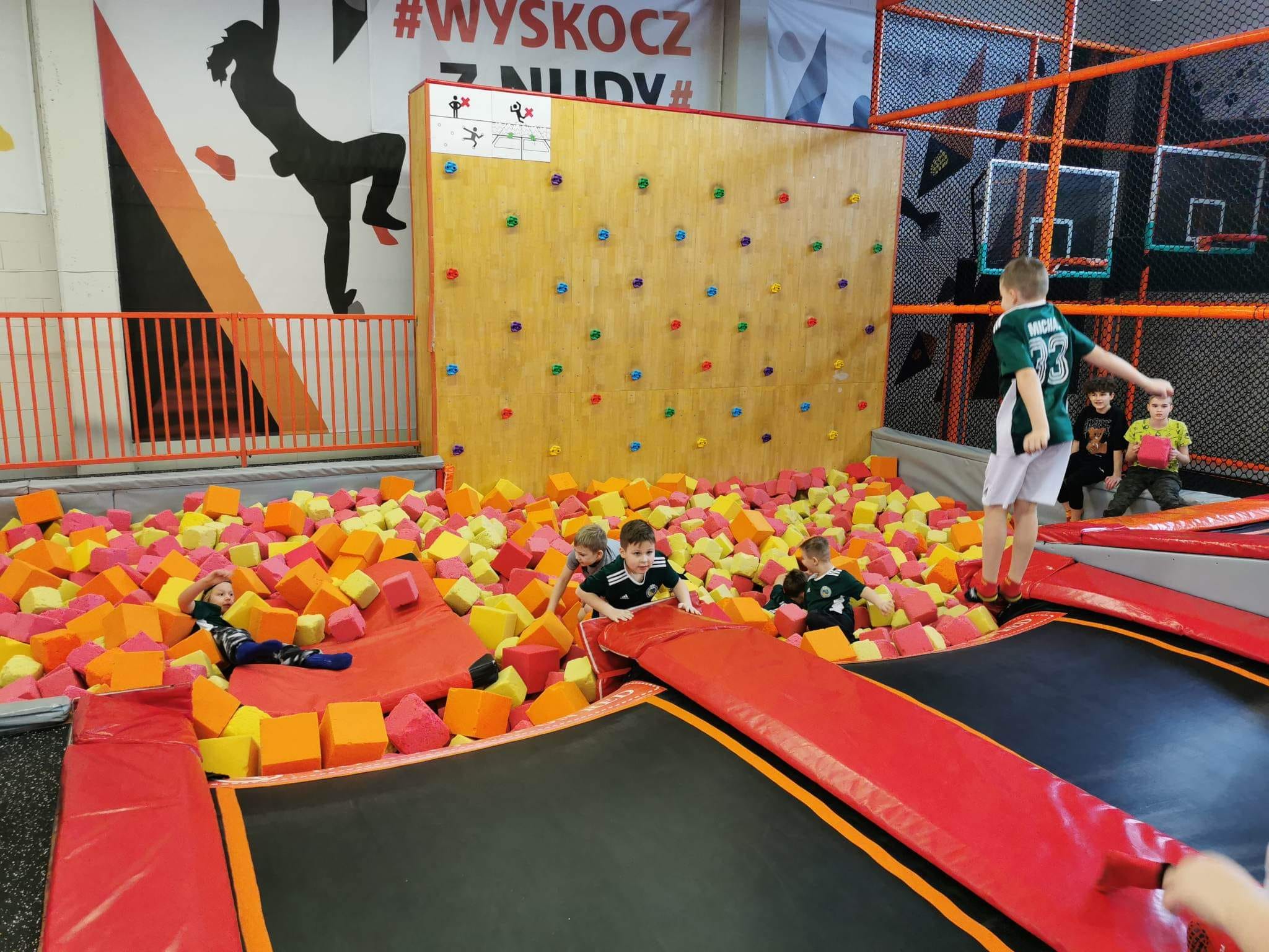 329245880 1129616421046722 5403704868289127786 n Ferie z Dąbrovią