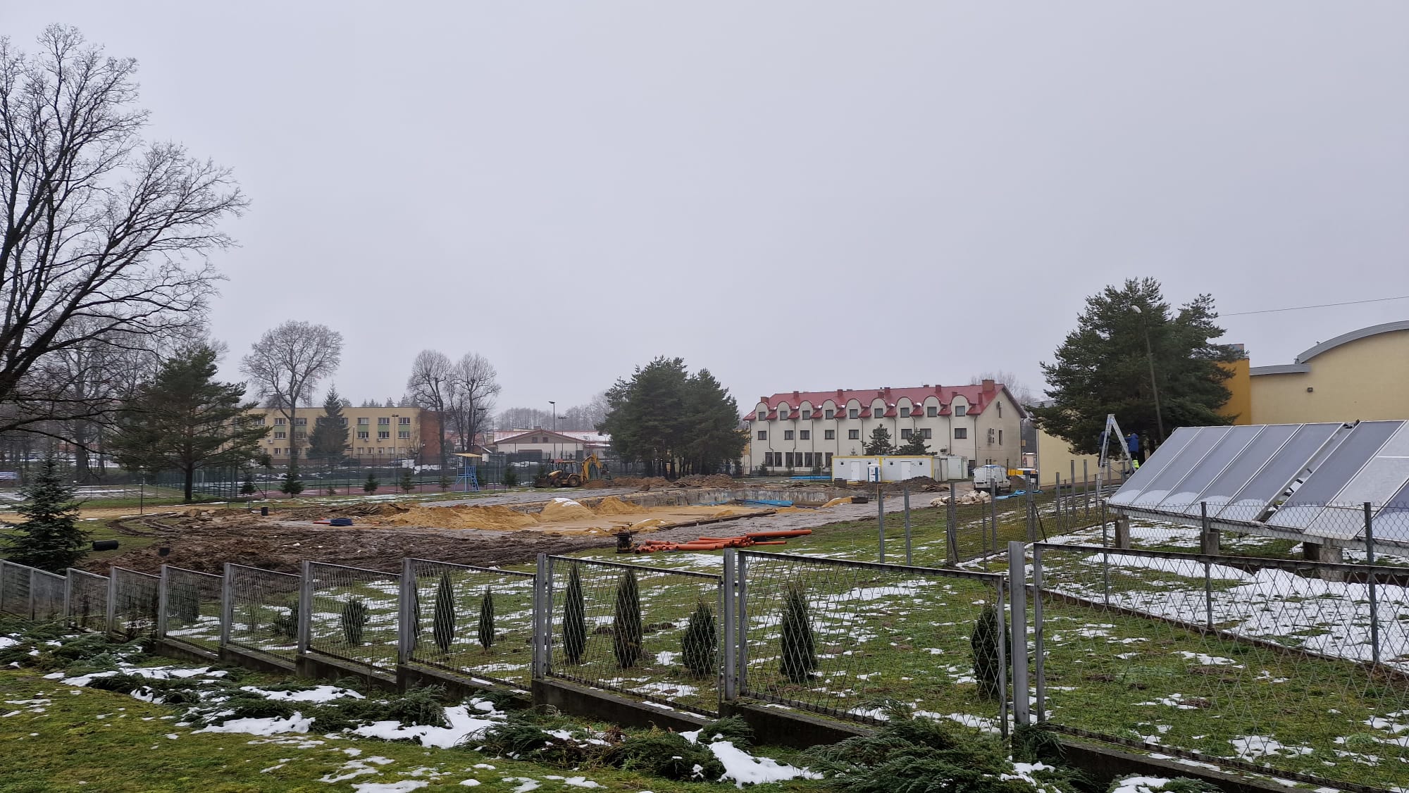 fc0781c8 a7d0 45fc ac99 bcc72dd1cde5 Trwają prace związane z modernizacją basenów w Dąbrowie Tarnowskiej