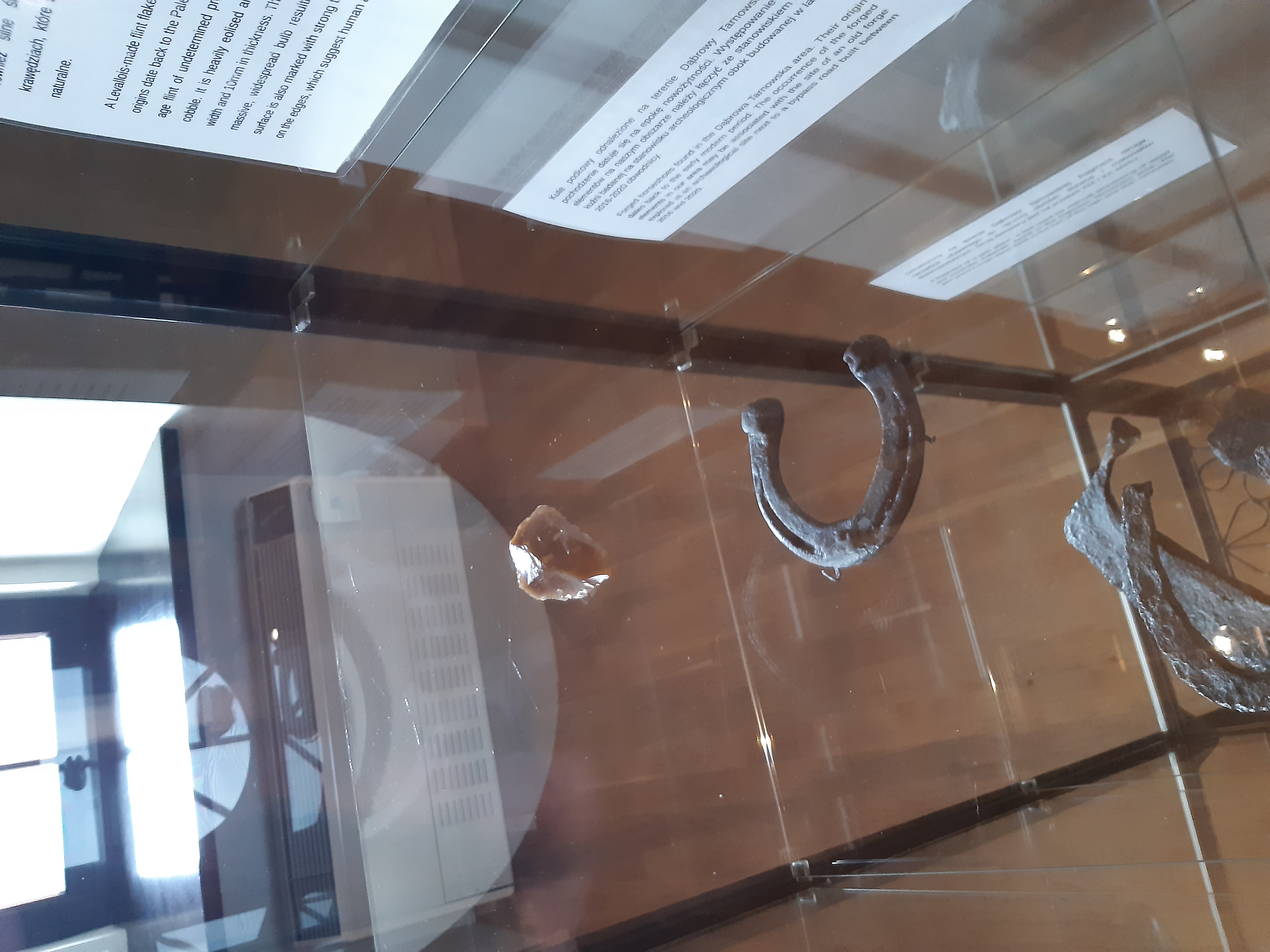 20230307 122420 KOLEJNE ELEMENTY EKSPOZYCJI ARCHEOLOGICZNEJ W OSK