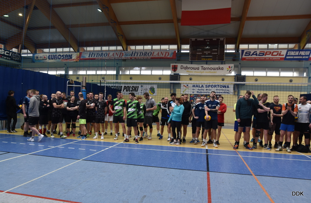 337255463 124356793940235 8960938137557468598 n Pierwsza odsłona Wielkanocnego Turnieju Siatkówki o Puchar Burmistrza za nami!